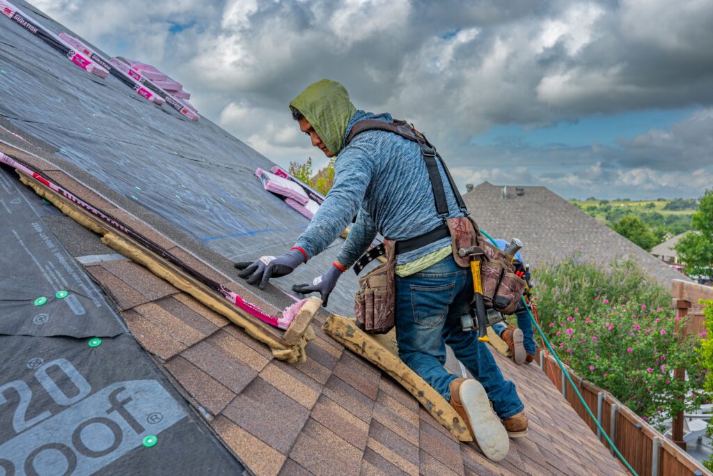 Radiant Barriers vs. Traditional Insulation: A Comparison